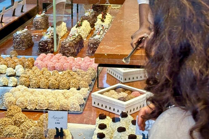 #1 Paris Chocolate and Pastry Food Tasting Tour - The Latin Quarter route and its historic landmarks