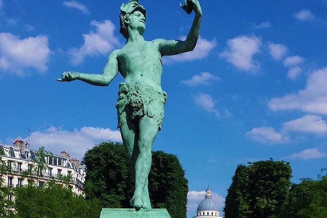 1st Day in Paris Discovery Private Tour: 'How-to' Orientation & Sightseeing Fun! - The Louvre and Tuileries Garden from outside