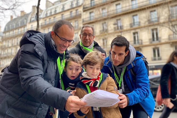 2 hour outdoor group activity in Paris: SAINT GERMAIN - How the Foxtrail puzzle works