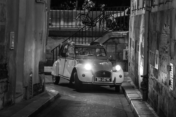 2CV tour by night - The Eiffel Tower after dark