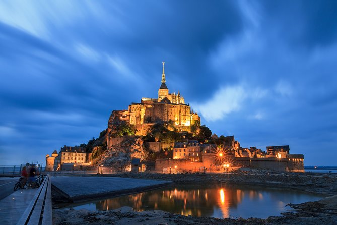 3 Days Trip to Normandy, Loire and Mont Saint Michel from Paris - Guides, Languages, and Group Size Matter