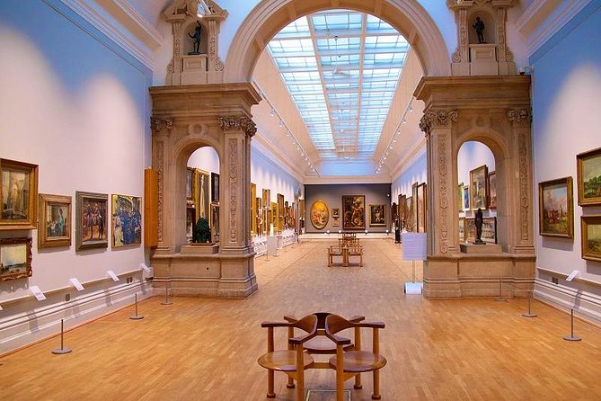 A Private Curated Journey Through the Louvre - Why a private Louvre route makes sense
