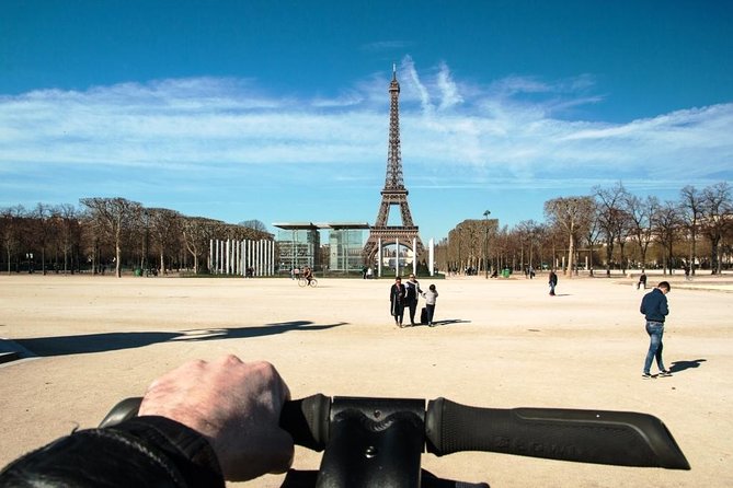 Amazing Paris Segway Tour - Starting at Place de Fontenoy at 4 pm
