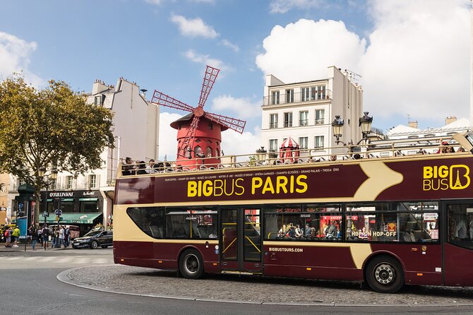 Audio tour + Hop-On-Hop-Off Bus Tour - Notre Dame and the left bank