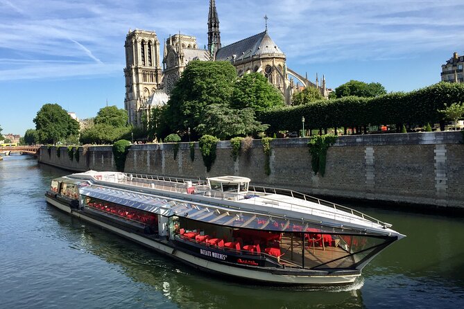 Bateaux Mouches Lunch Cruise on the Seine River in Paris - The Seine route, from the Eiffel Tower to the Musée d’Orsay