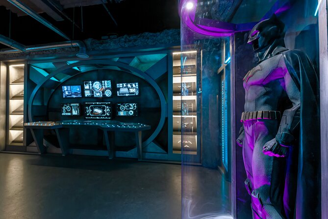 Batman Escape Game in Paris : Welcome to Gotham City ! - Who will enjoy this most?