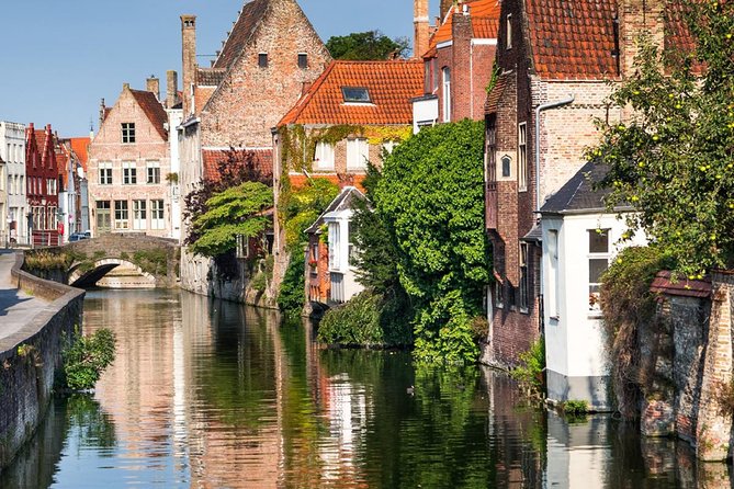 Bruges Guided Day Tour from Paris with Canal Cruise - Rozenhoedkaai and the best photo stops