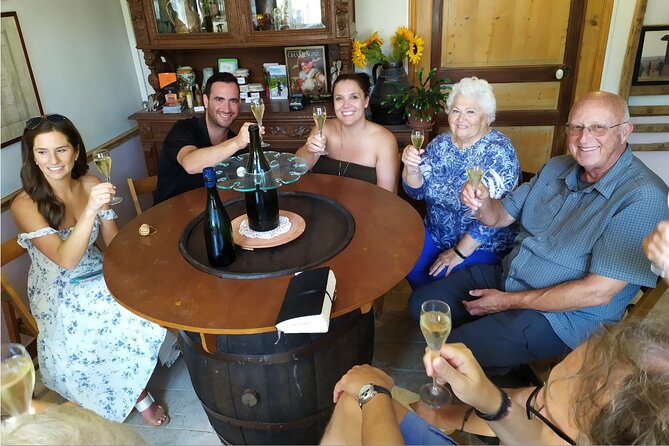 Champagne Day Trip from Reims including 9 Champagne Tastings - Epernay combines lunch with the Avenue de Champagne