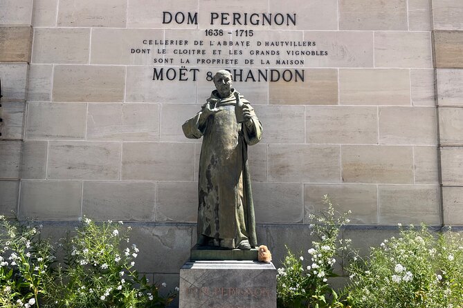 Champagne Private Guided Full-Day Trip Moët & Veuve Clicquot - Moët & Chandon and the underground cellars