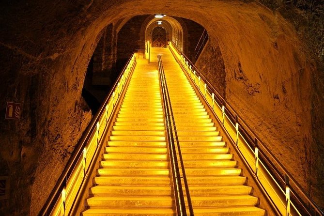 Champagne Private Tour Veuve Clicquot Tasting from Reims Epernay - The family estate tasting