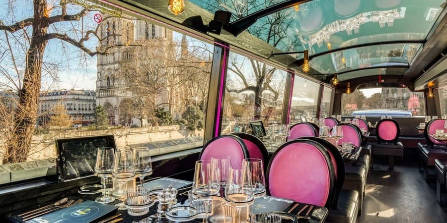 Champs Elysées Bus Toqué Lunch w/ a Glass of Champagne - The audio and video guide with 96 points of interest