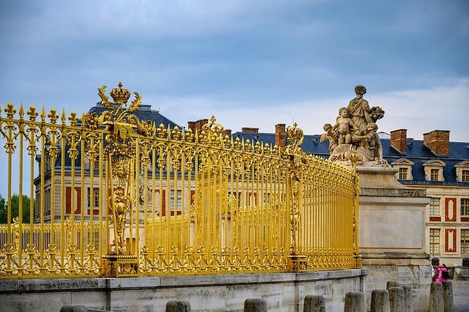 Château of Versailles and Marie Antoinette's Petit Trianon Private Tour - How much personal attention should you expect?