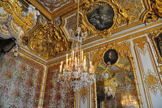 Château of Versailles and Marie Antoinette's Petit Trianon Private Tour - Practical ways to protect your day