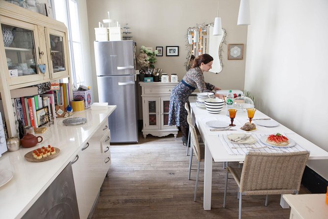 Classic French Cooking Class in Paris with Local Expert Francoise - The three-hour schedule and meeting point