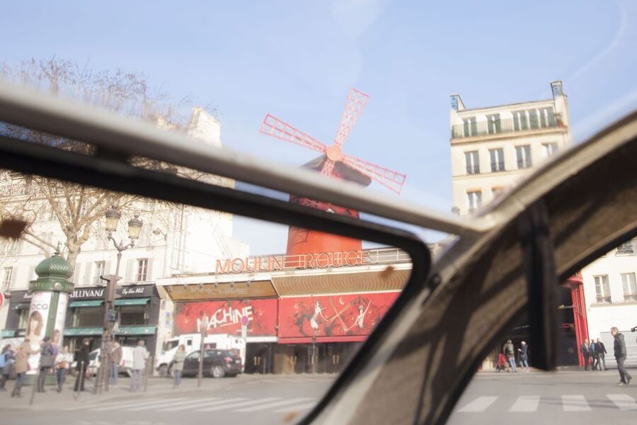 Classic, Romantic Paris: 3-Hour Vintage 2CV Tour - Who should book this 2CV ride?
