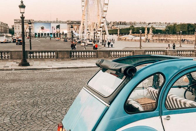 Classic Tour of Paris in 2CV CITROEN - Les Invalides and the French government quarter