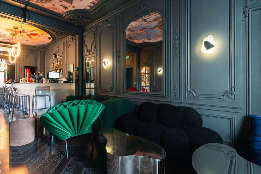 Cocktails lessons in Speakeasy - The timing issue you should plan around