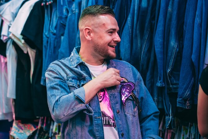 Custom a unique denim jacket with French celebrities’ designer - Who will enjoy this Paris fashion workshop?