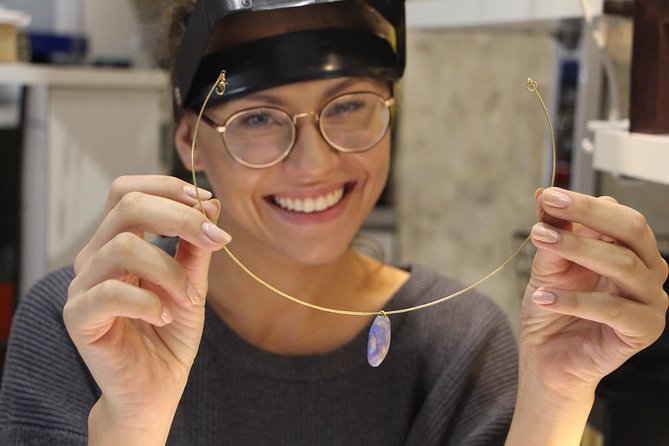 Design Luxury and Personalized Jewelry in Paris le Marais - Practical details for families and special diets