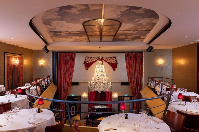 Dinner Show Opera Bel Canto Neuilly sur Seine - Porte Maillot - The 7:30 p.m. Arrival and Neuilly Setting
