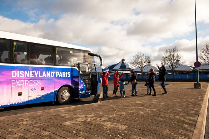 Disneyland® Paris Express Shuttle with Admission Ticket from Central Paris - Who should book this Disneyland Paris package?