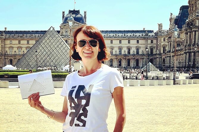 Drawing workshop/creative notebook & cultural walk in the Tuileries - What the $94.82 price really buys you
