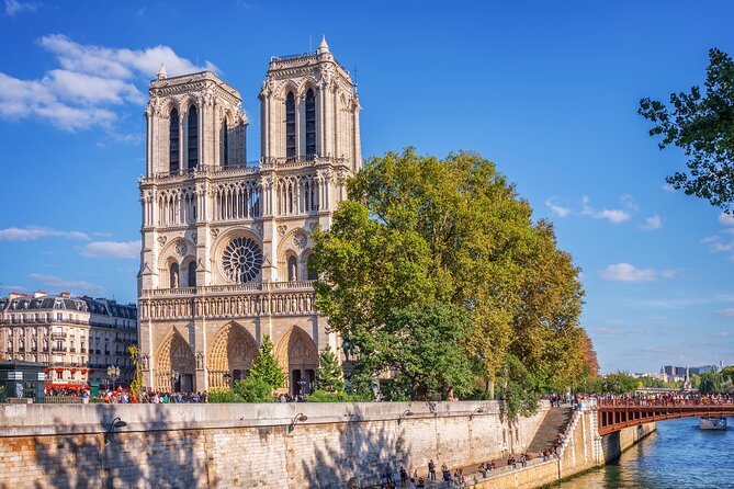 Early Access Paris Notre Dame Cathedral Walking Tour - Square Jean XXIII and the Roman roots of Paris