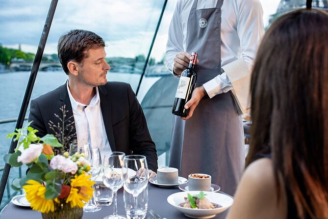 Early evening Dinner Cruise with drinks by Bateaux Parisiens - Is $137.70 a fair price?