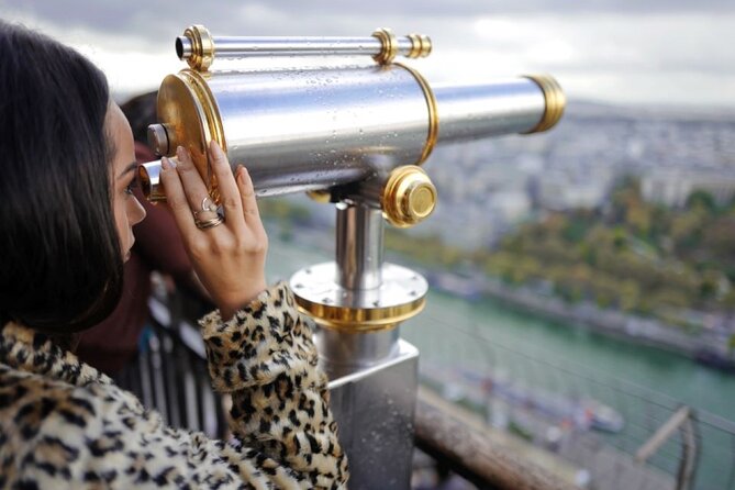 Eiffel Tower Access to 2nd Floor and Summit by Lift - Booking times, delays, and schedule planning