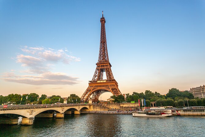 Eiffel Tower Guided Climbing Experience & Optional Summit Upgrade - Reaching the first level