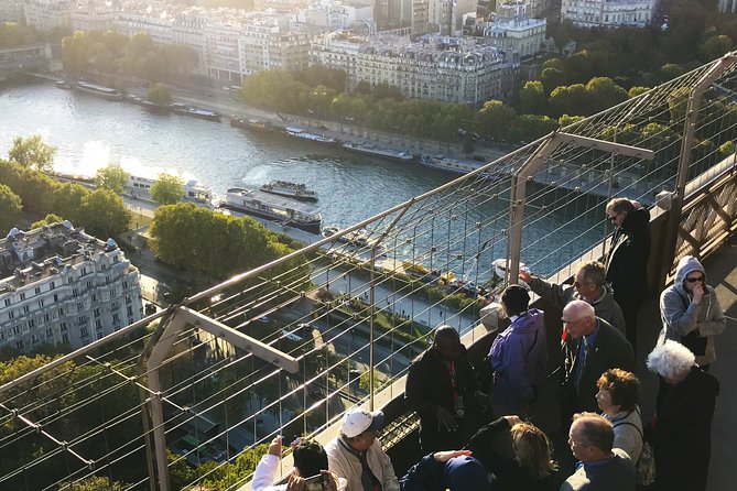 Eiffel Tower Pre Booked Ticket by Lift with Summit Options - A short guided introduction, then free time