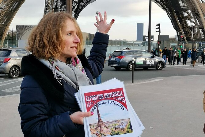 Eiffel Tower Summit Semi-Private Guided Tour - Why summit access changes the experience