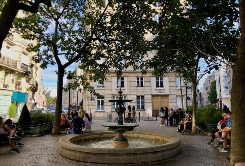 Emily inspired walking tour - Why this Emily in Paris walk works