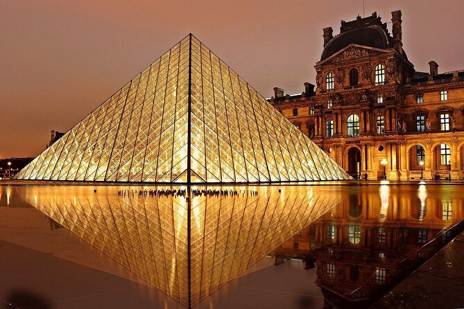 Entry ticket for the Louvre Museum in Paris - Finding the Venus de Milo and the wider collections