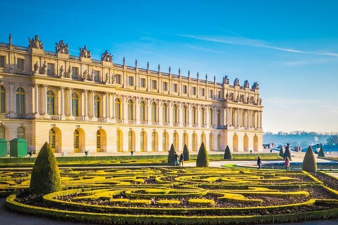 Excursion to Versailles by train with entrance to the Palace and Gardens - Entering the Palace of Versailles