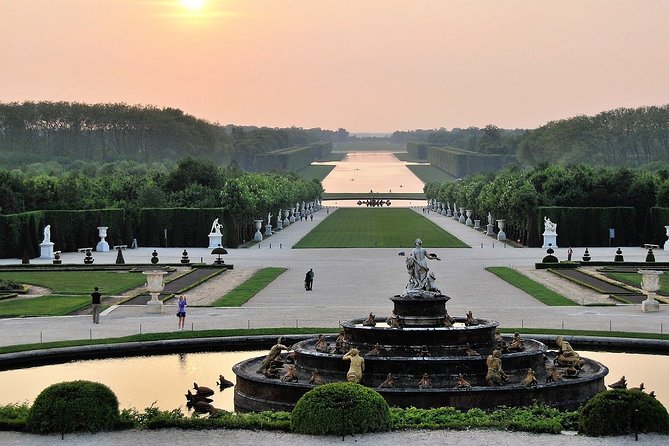 Excursion to Versailles by train with entrance to the Palace and Gardens - What $73.52 buys you
