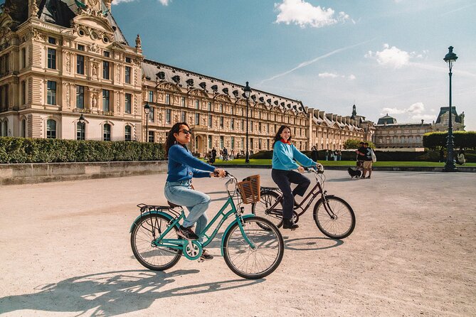 Explore Paris Highlights by Bike - Key points to know before you book