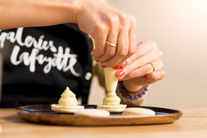 Family experience-Macaron Bakery Class at Galeries Lafayette - Shells first, filling second