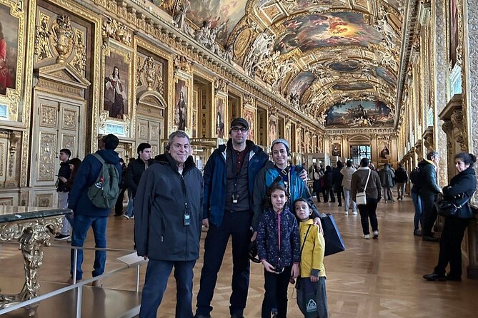 Family Friendly Louvre Museum Private Guided Tour - A 2.5-hour route built around attention spans