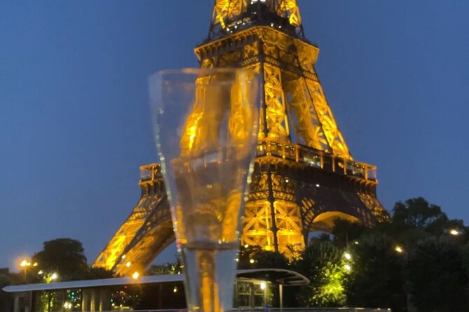 First-Day in Paris --Private Day Tour of Iconic Sights + Flavors - Croissants first, then Canal Saint-Martin