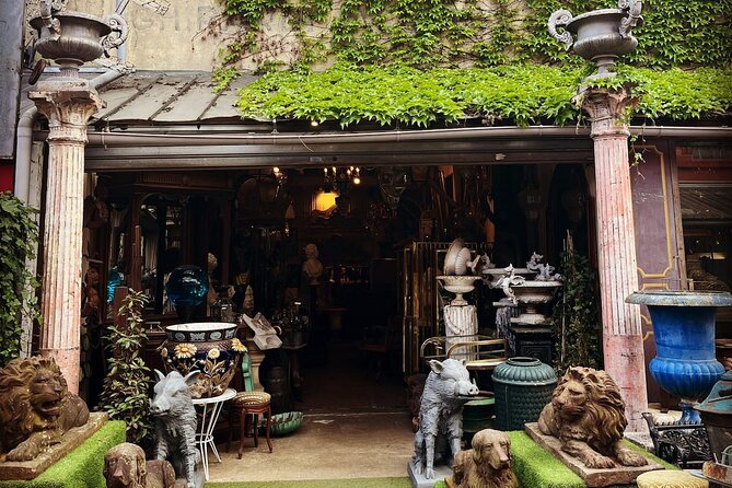 Flea Market Secrets near Montmartre: A Paris Hunt for Treasures - Key points before you book