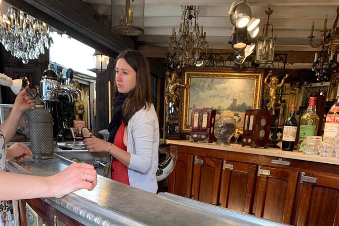 Flea Market Secrets near Montmartre: A Paris Hunt for Treasures - Why Saint-Ouen deserves a place on your Paris plan