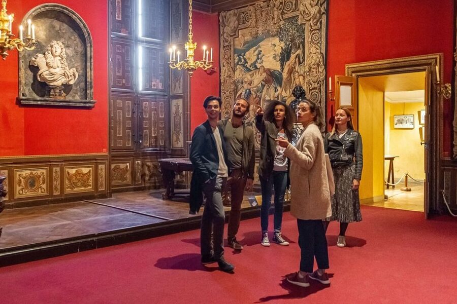 Fontainebleau & Vaux-le-Vicomte Châteaux Day Tour from Paris - What the $123 Price Really Buys