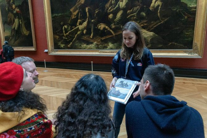 From Louvre to Street Art - original museum guided tour (skip the line!) - Following the street-art connections