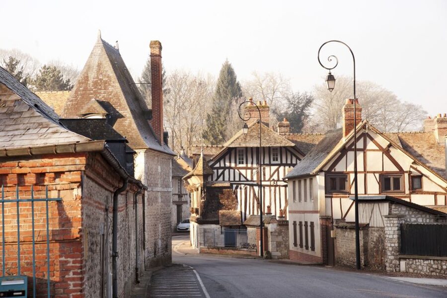 From Paris: 2-Day Normandy & Brittany Tour - Honfleur offers a gentler coastal pause
