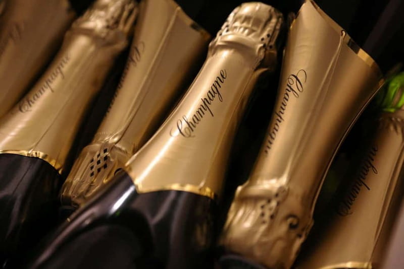 From Paris: Champagne Day Trip with 7 Tastings and Lunch - Returning to Paris after a long day