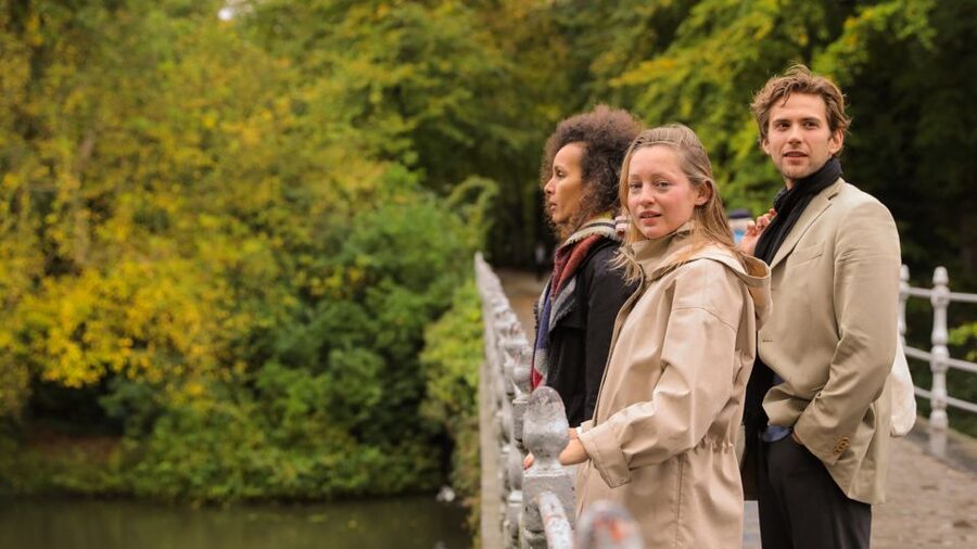 From Paris: Day Trip to Bruges with Optional Seasonal Cruise - Groeningemuseum or a self-guided afternoon