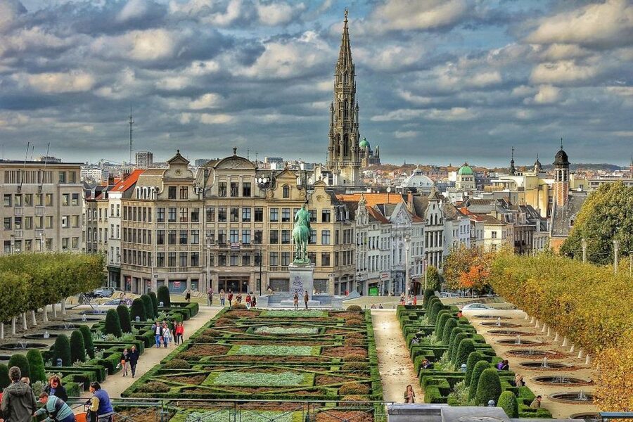 From Paris: Day Trip to the Enchanting Brussels and Bruges - How much free time will you really have?