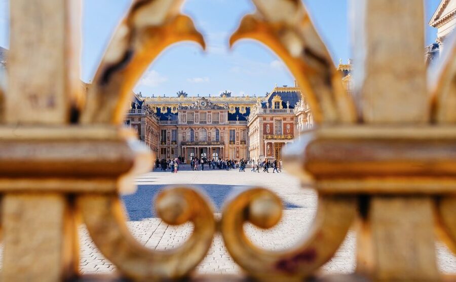 From Paris: Full-Day Guided Tour of Versailles - Entering the Palace of Versailles