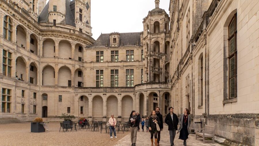 From Paris: Full-Day Loire Valley Chateaux Tour - The coach ride and the real cost of a 12-hour day